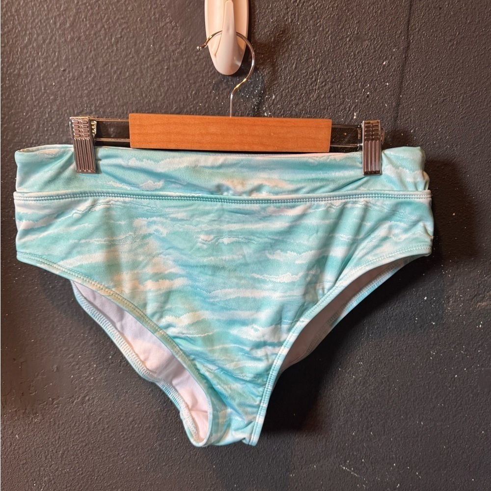 Hurley Light Blue Tie Dye Women's Bikini Bottom Size Large‎